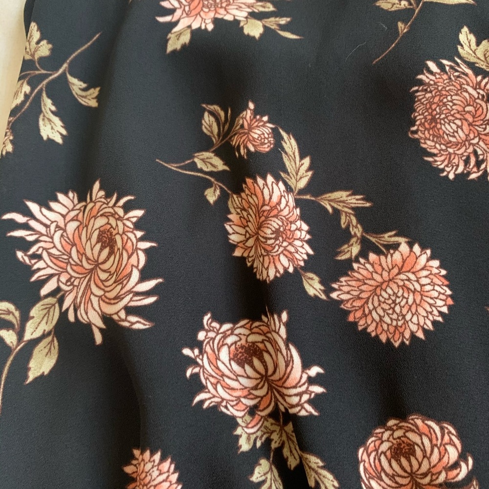 Flower Printed Body - Picture 6 of 7